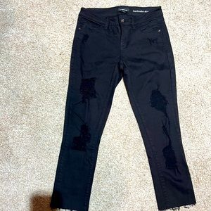 Bebe size 26 heartbreaker skinny distressed jeans